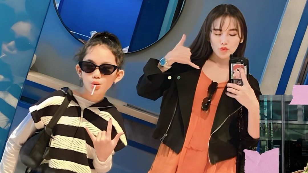 Potret Foto Ayu Ting Ting Dan Bilqis Liburan Di Korea Mirip Kakak Adik