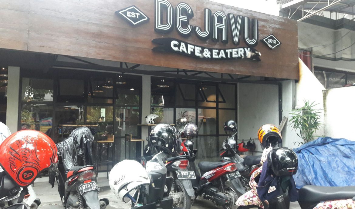 De Javu Cafe & Eatery