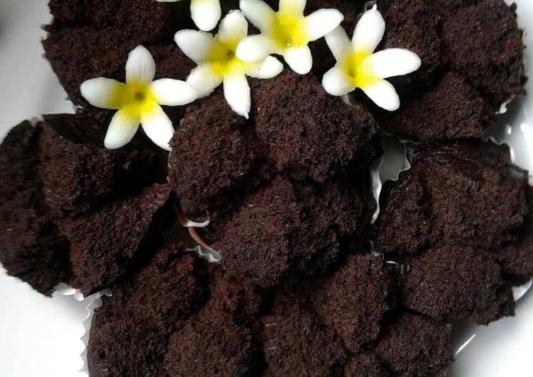 6.       Brownies Tepung Beras