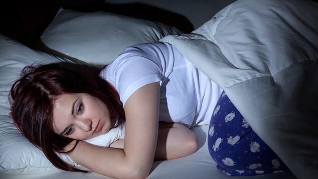 8. Batasi Aktivitas di Tempat Tidur