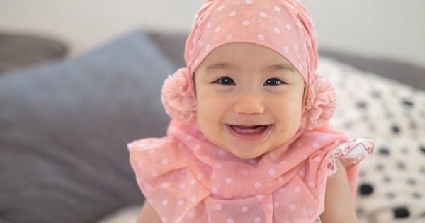 3. Nama Bayi Perempuan Islami E-F