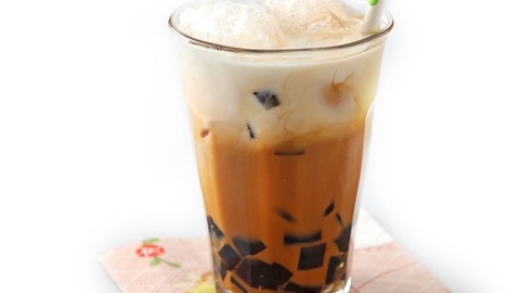 8. Thai Tea Cincau