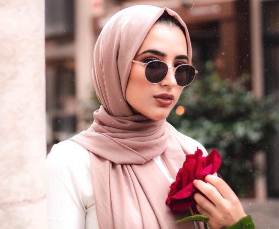 15. Hijab Pashmina Tanpa Ciput