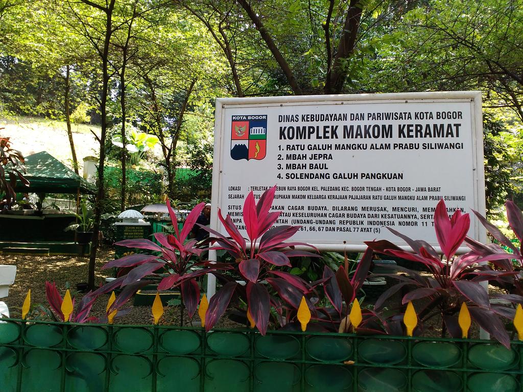 Makom Keramat Bogor