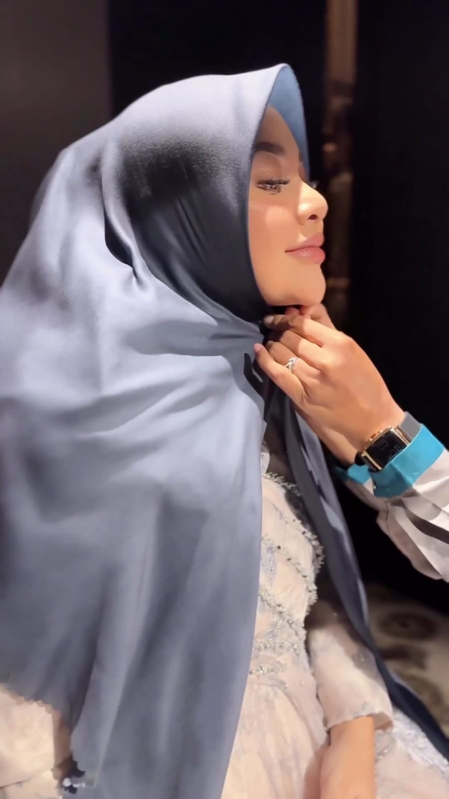 potret aurel hermansyah jadi model fashion show