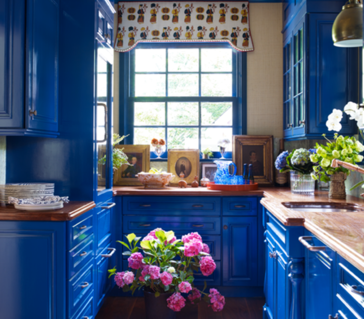 cat dapur warna biru