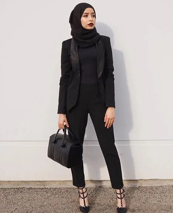 ootd blazer hitam hijab