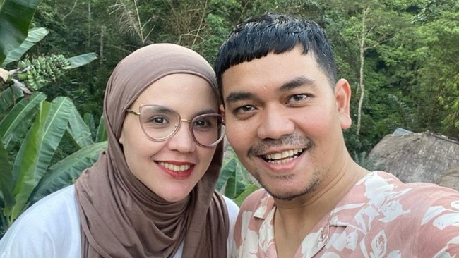 indra bekti digugat cerai