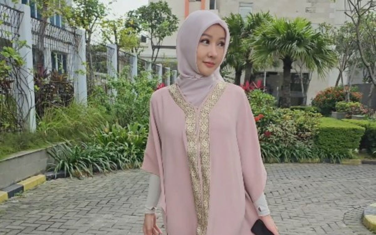lucinta luna berhijab saat ramadhan