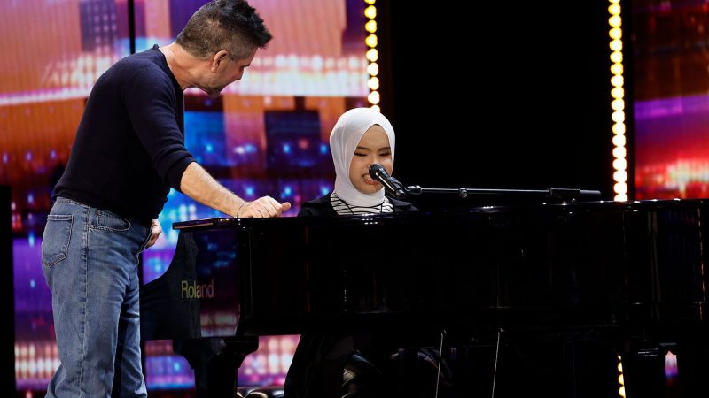 Putri ariani dapat 7 T dari Simon