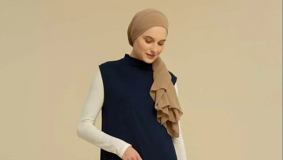 outfit hijab coklat
