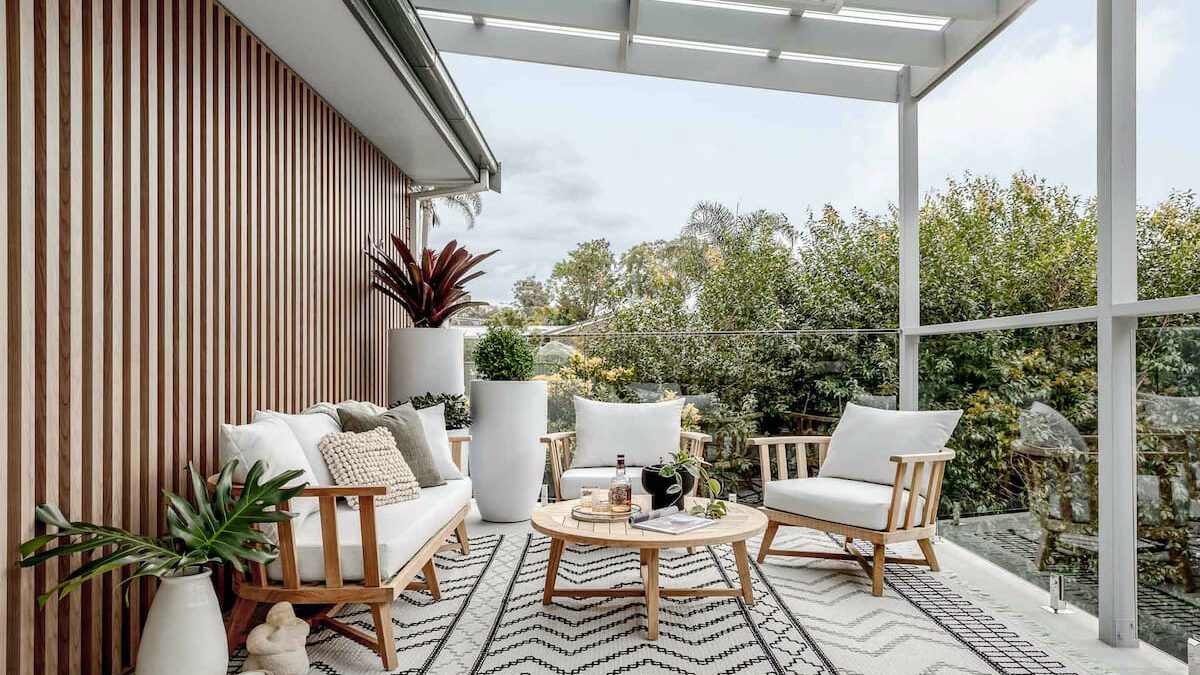 desain balkon minimalis modern