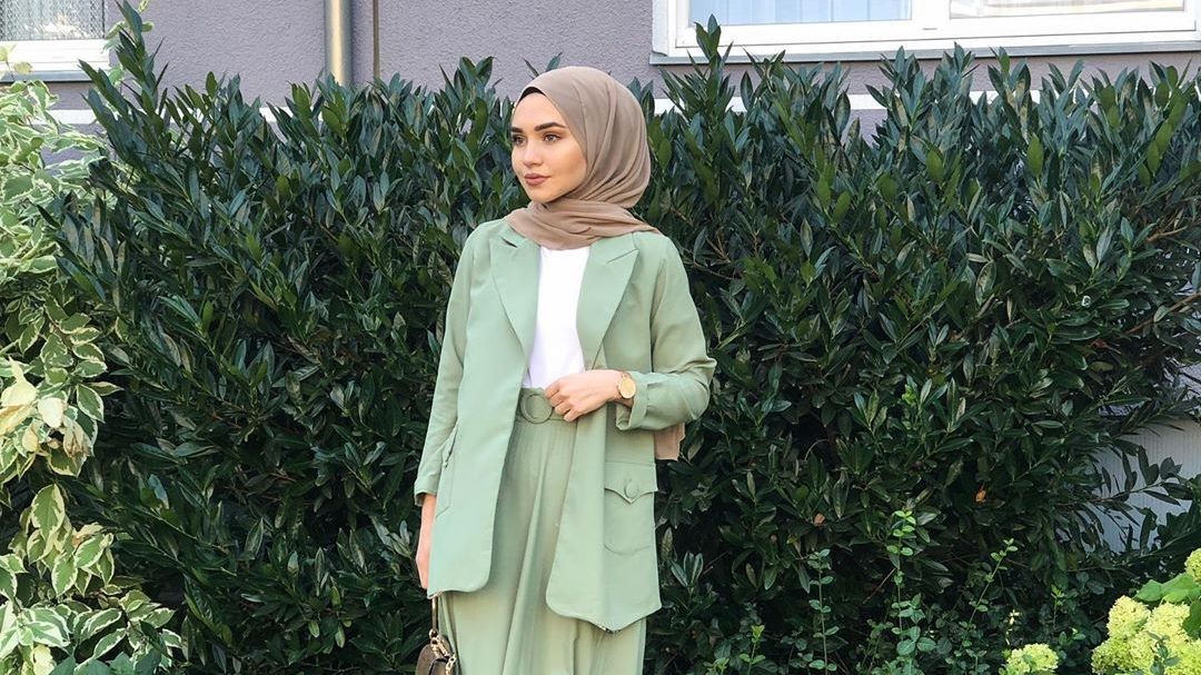 outfit hijab ootd hijau muda cocok dengan warna apa 1