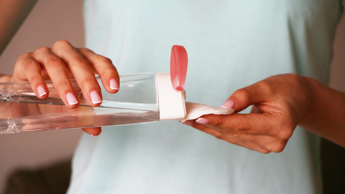 micellar water untuk kulit sensitif dan kering