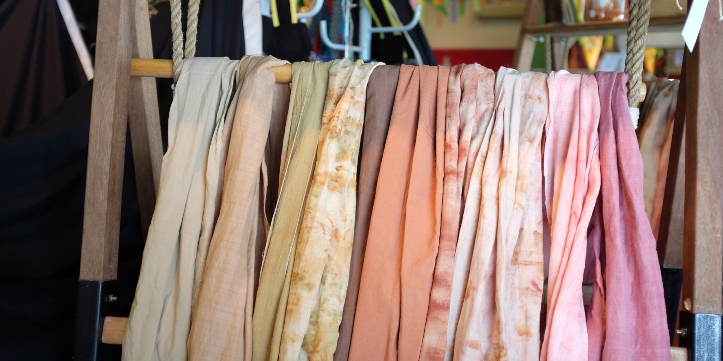 Cara Buka Bisnis Jualan Jilbab Rumahan agar Untung Berlipat