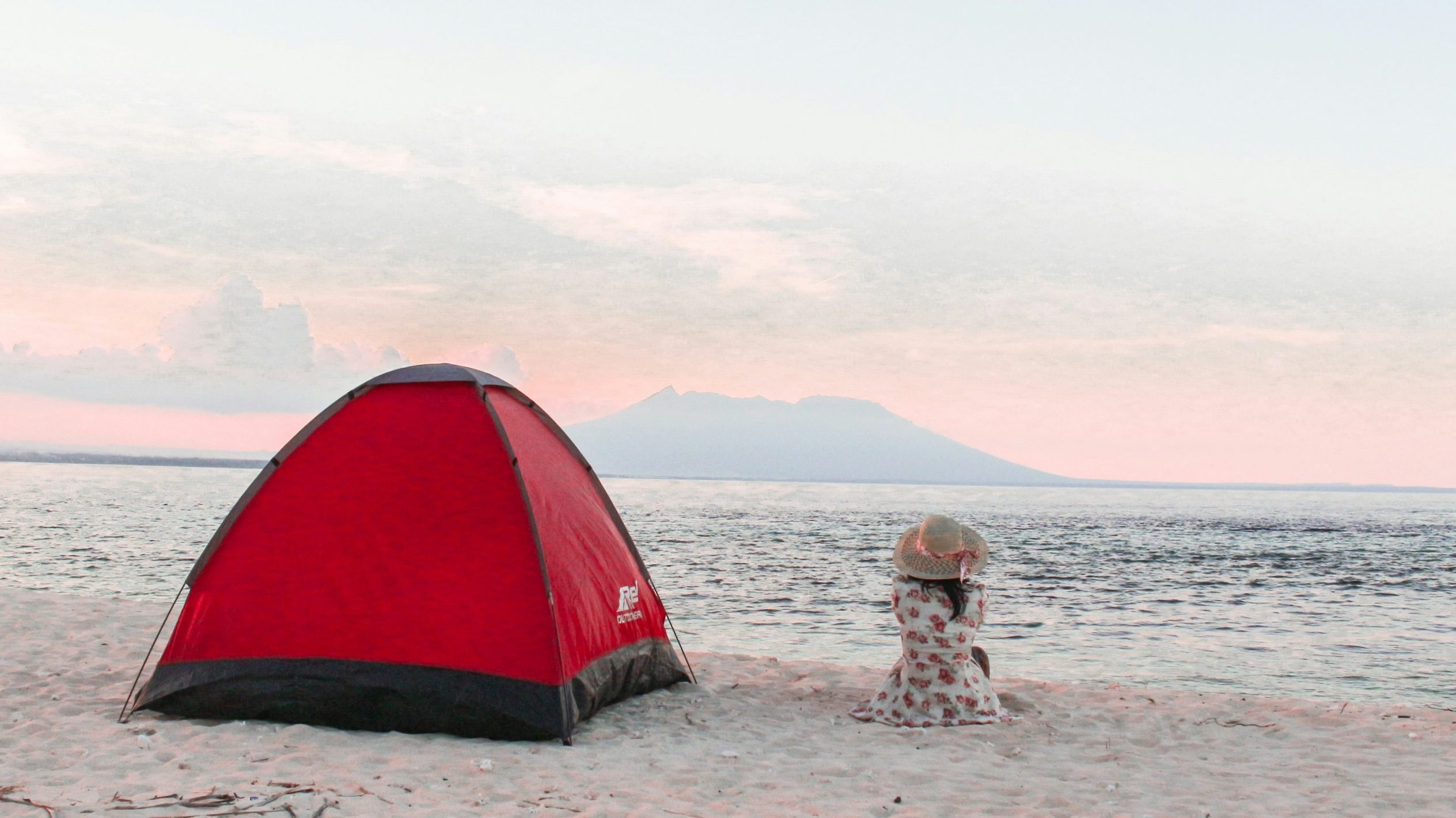 Pantai Bakung Blitar: Lokasi, Rute, dan Jam Buka