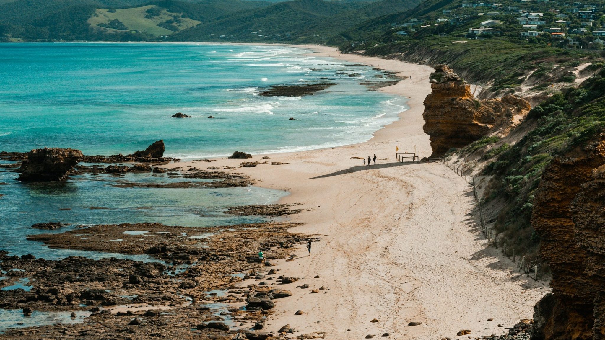 pantai lorena